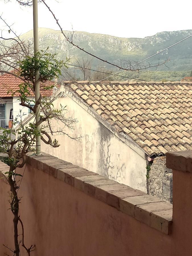 Cozy Eco Liapades
